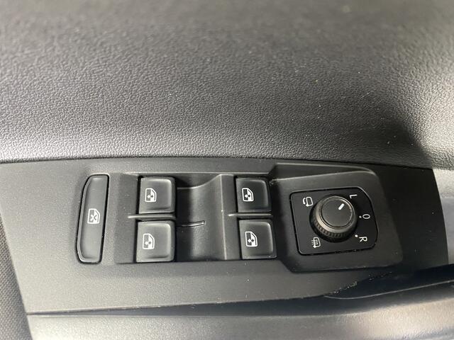 Volkswagen POLO 1.0 TSI Life automaat 5 Drs Carplay /Stoelverwarming / Navigatie / Cruise controle