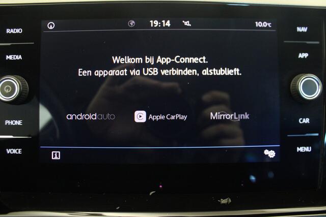 Volkswagen POLO 1.0 TSI Comfortline R-line