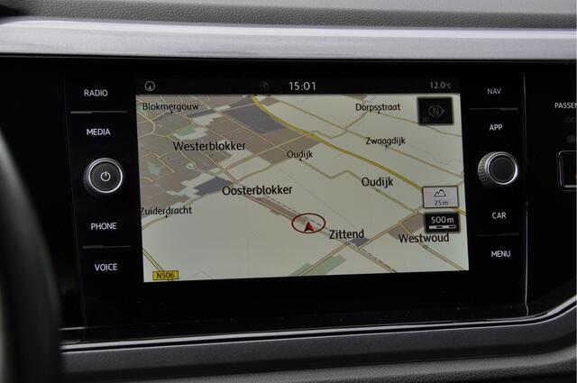 Volkswagen POLO 1.0 TSI Highline ACC Apple Android Climatronic