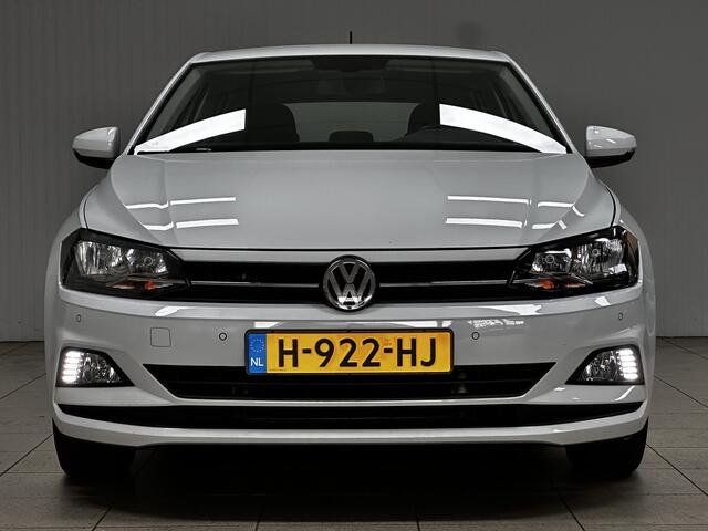 Volkswagen POLO 1.0 TSI Comfortline Business/ Trekhaak/ Apple+android/ DAB+/ Clima/ Navi/ Cruise/ Bluetooth/ Multi.LEDER.Stuur/ Elek.pakket/ Isofix/ PDC Achter.