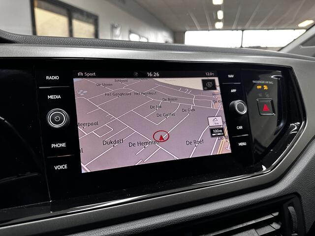Volkswagen POLO 1.0 TSI Comfortline Business/ Trekhaak/ Apple+android/ DAB+/ Clima/ Navi/ Cruise/ Bluetooth/ Multi.LEDER.Stuur/ Elek.pakket/ Isofix/ PDC Achter.