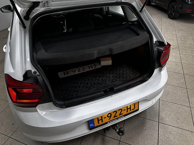 Volkswagen POLO 1.0 TSI Comfortline Business/ Trekhaak/ Apple+android/ DAB+/ Clima/ Navi/ Cruise/ Bluetooth/ Multi.LEDER.Stuur/ Elek.pakket/ Isofix/ PDC Achter.
