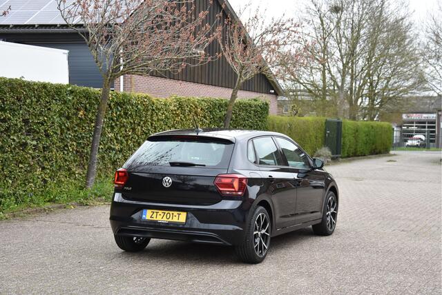 Volkswagen POLO 96 PK TSI Navi Carplay NAP Comfortline bluemotion