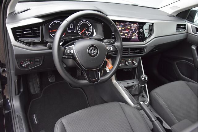 Volkswagen POLO 96 PK TSI Navi Carplay NAP Comfortline bluemotion
