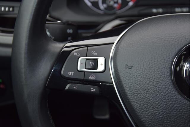 Volkswagen POLO 96 PK TSI Navi Carplay NAP Comfortline bluemotion