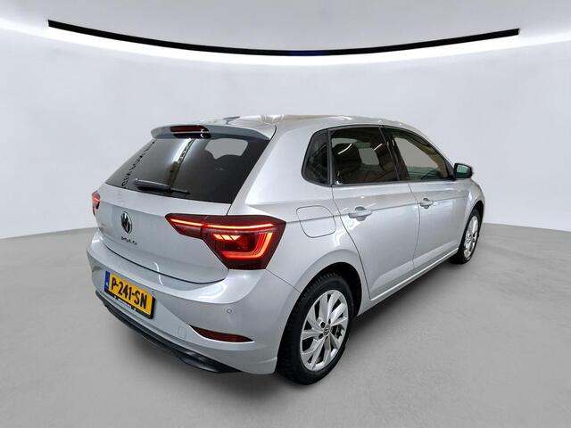 Volkswagen POLO 1.0 TSI Style / AUTOMAAT/ PARK. SENSOREN/ IQ. LIGHT/ DIGITAL DASHBOARD/ ADAPT. CRUISE/ GETINT GLAS/ NAVI/ CLIMA/ 16" LMV