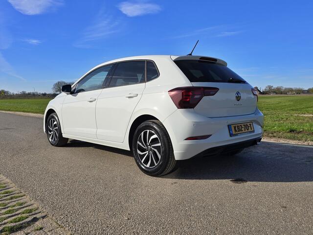 Volkswagen POLO 1.0 TSI Life Edition - 95 Pk - Euro 6 - AUTOMAAT - ParkeerCamera - AppleCarplay AndroidAuto