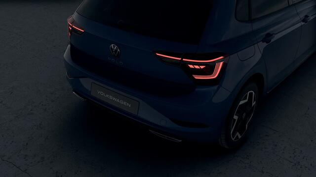 Volkswagen POLO 1.0 TSI 95 5MT R-Line Edition | 'App-Connect' draadloze smartphone integratie | Achterlichten LED | Afstandscontrolesysteem (Front Assist)