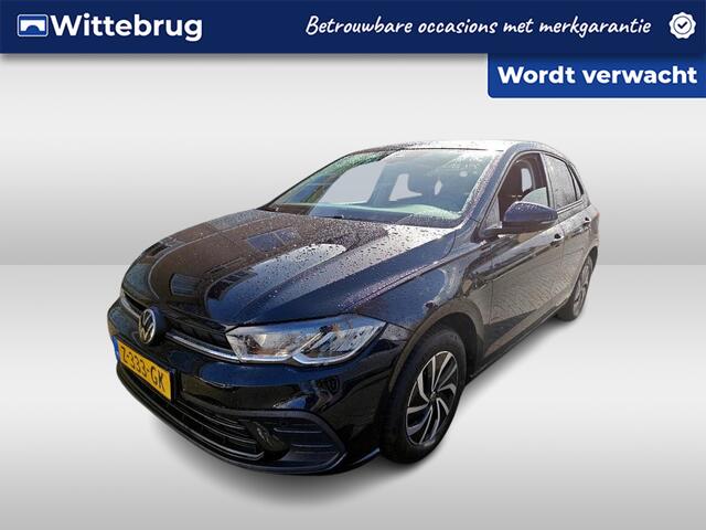 Volkswagen POLO 1.0 TSI Life / AIRCO/ CRUISE/ MULTIMEDIA/ PARK. SENSOREN/ PRIVACY GLASS/ 15"LMV