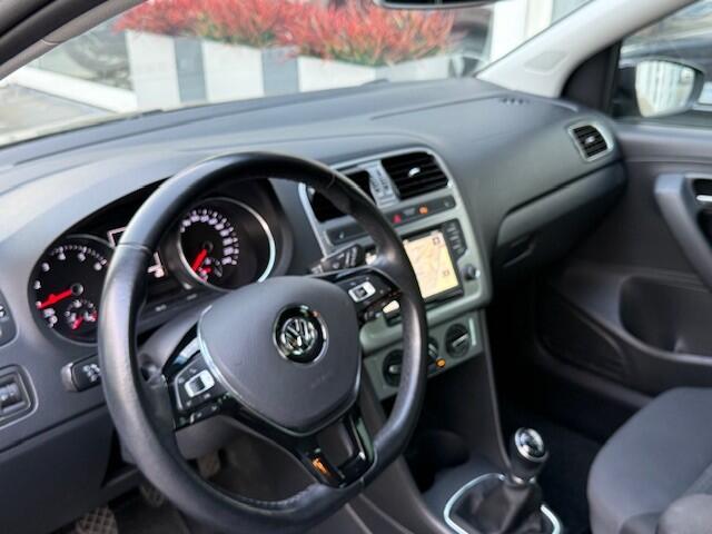 Volkswagen POLO 1.0 BlueMotion Connected Series - Carplay | Camera | PDC v+a | NAV | DAB | Stoelverw.