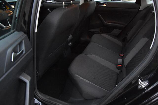 Volkswagen POLO 1.0 TSI Life PDC LED Navi ECC stoelverwarming NAP Business edition