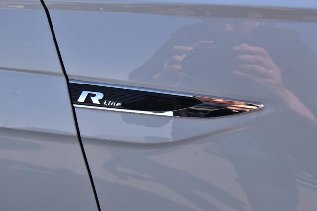 Volkswagen POLO 1.0 TSI Highline R-Line , CLIMATR , CR CONTR , NAVI , PDC V+A , LMV16 ,