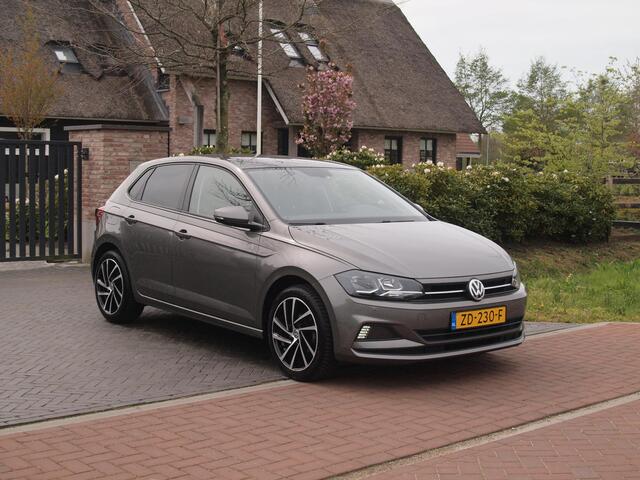 Volkswagen POLO 1.0 TSI Comfortline | Climate Control| Apple Carplay | Cruise Control | Parkeersensoren | Stoelverwarming |