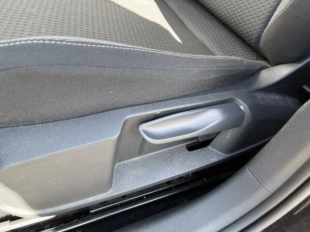 Volkswagen POLO 1.0 TSI Life / AUTOMAAT/ ADAPTIVE CRUISE/ APP-CONNECT/ PARKEER SENSOREN V+A/ DIGITAL DASH/ AIRCO/ NAVI/ DAB/ 15'' LMV