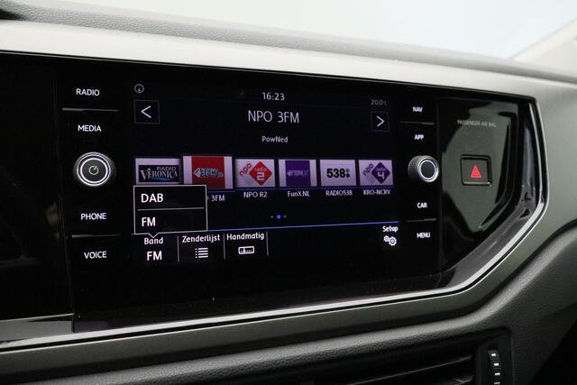 Volkswagen POLO 1.0 TSI Comfortline 2019 DSG | NAP | Navigatie | Carplay | Cruise control | Parkeersensoren | Lichtmetaal | Bluetooth | Airco | Elektrische ramen + spiegels | USB |