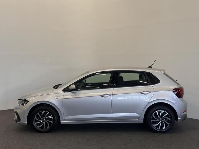Volkswagen POLO 1.0 TSI Life Airco Caplay Navi Cruise Control Full LED PDC Voor/Achter 15" LM Velgen