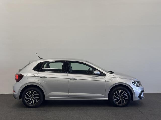 Volkswagen POLO 1.0 TSI Life Airco Caplay Navi Cruise Control Full LED PDC Voor/Achter 15" LM Velgen