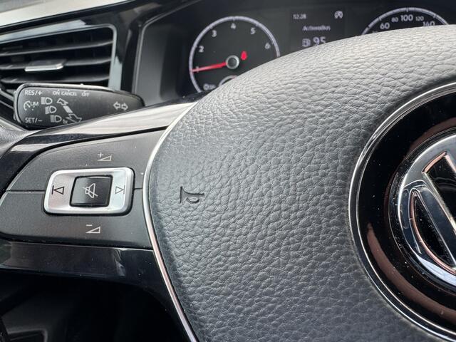 Volkswagen POLO 1.0 BlueMotion 95pk 5-DRS Connected Series / CARPLAY /