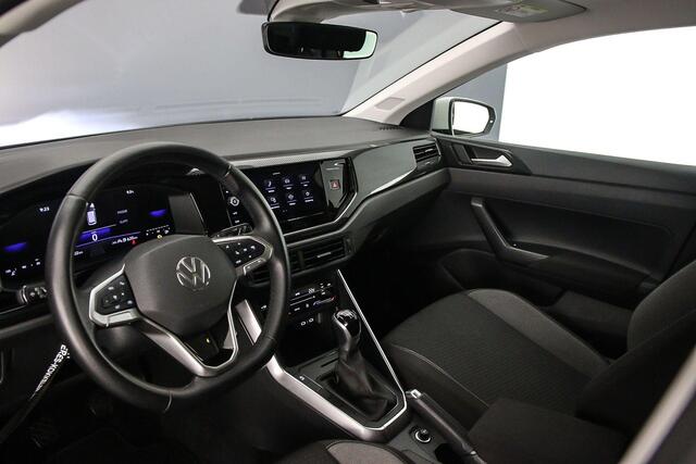 Volkswagen POLO Life Edition Volkswagen Polo 1.0 TSI Life Edition Adaptive cruise control, Achteruitrijcamera, LED koplampen, Parkeersensor achter, App connect