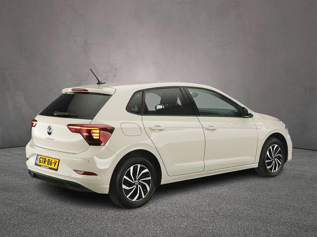 Volkswagen POLO Life Edition Volkswagen Polo 1.0 TSI Life Edition Adaptive cruise control, Achteruitrijcamera, LED koplampen, Parkeersensor achter, App connect