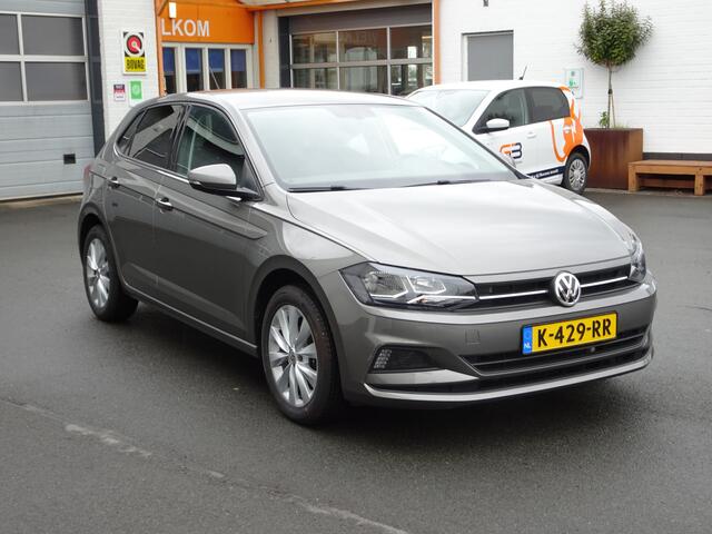 Volkswagen POLO 1.0 TSI Comfortline Business Automatische airco, apple carplay, parkeersensoren, licht metalen velgen, cruise controle, stoel verwarming, automaat, enz.