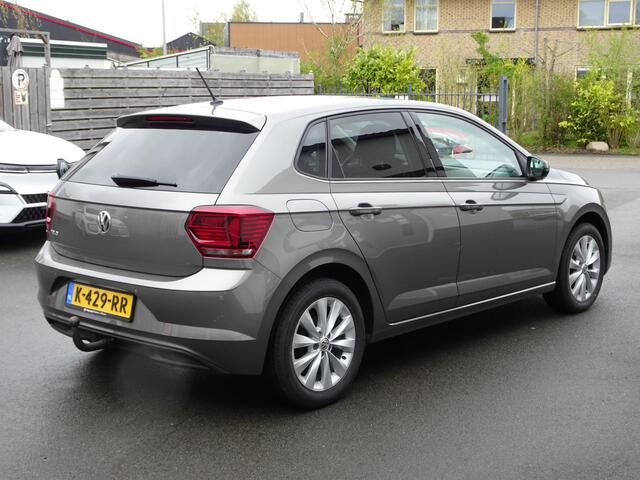 Volkswagen POLO 1.0 TSI Comfortline Business Automatische airco, apple carplay, parkeersensoren, licht metalen velgen, cruise controle, stoel verwarming, automaat, enz.
