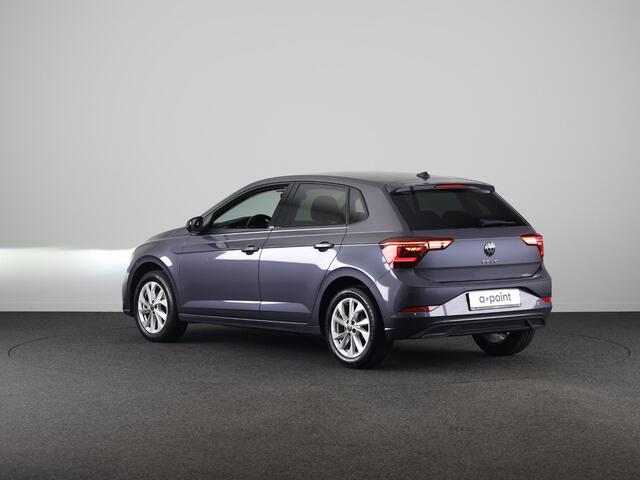 Volkswagen POLO 1.0 TSI Style 95 pk Automaat (DSG) | Navigatie | Alcantara stoelbekleding | Parkeersensoren| Adaptieve cruise control | Stoelverwarming |