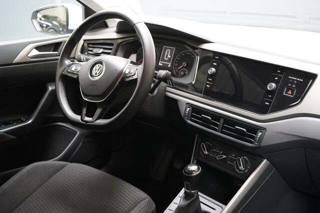 Volkswagen POLO 1.0 TSi 95pk Comfortline 5-drs | Keyless | Parkeersensoren | Carplay | Cruise control | Lm velgen