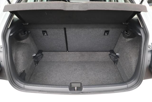 Volkswagen POLO 1.0 TSI Highline 95PK Navigatie Carplay Android 17 inch R-Line Look Velgen Airco Adaptive Cruise