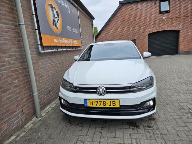 Volkswagen POLO 1.0 MPI R-line