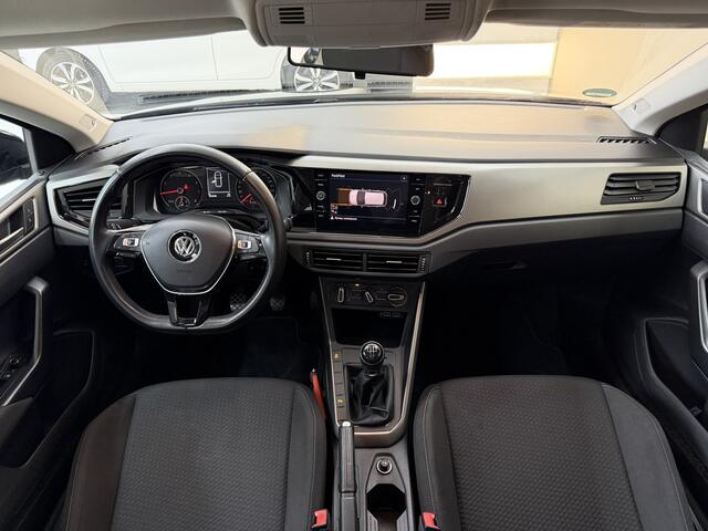 Volkswagen POLO 1.0 TSI Comfortline, 95Pk, 2018, Origineel Nederlands, Apple carplay, Navigatie, Adaptive cruise control, 4 seizoenenbanden, Airco,