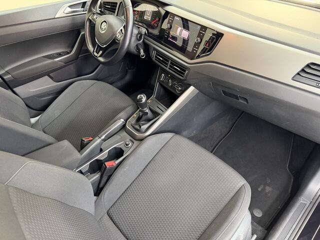 Volkswagen POLO 1.0 TSI Comfortline, 95Pk, 2018, Origineel Nederlands, Apple carplay, Navigatie, Adaptive cruise control, 4 seizoenenbanden, Airco,