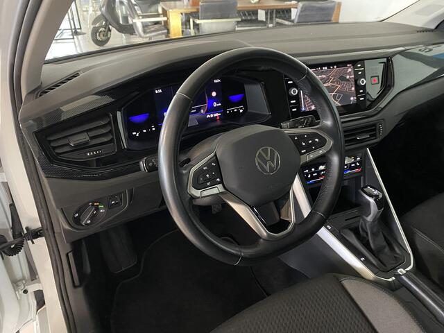 Volkswagen POLO 1.0 TSI Life automaat 5 Drs Trekhaak / Carplay /Stoelverwarming / Navigatie / Cruise controle