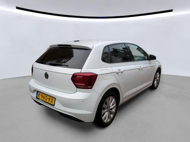 Volkswagen POLO 1.0 TSI 95pk Highline / Virtual Cockpit / Navigatie / Parkeersensoren V+A / 16'' LMV
