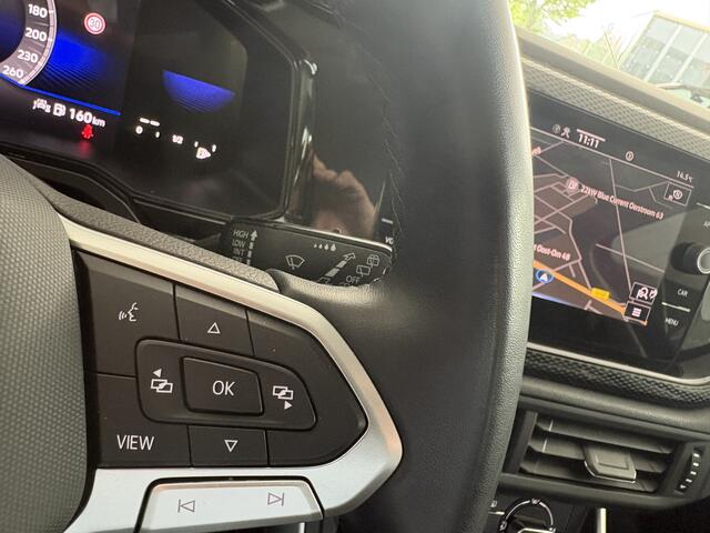 Volkswagen POLO 1.0 TSI Life Airco - Apple carplay - Navigatie - Cruise control - Bluetooth - Licht metalen velgen 15 inch - Led verlichting - Elektrische ramen - Radio - Start/stop systeem - Stuur l