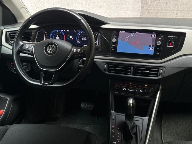 Volkswagen POLO 1.0 TSI Sportline Automaat (VIRTUAL COCKPIT, APPLE CARPLAY, GROOT NAVI, CAMERA, CLIMATE, SPORTSTOELEN, ADAPTIVE CRUISE, TREKHAAK, NIEUWSTAAT)