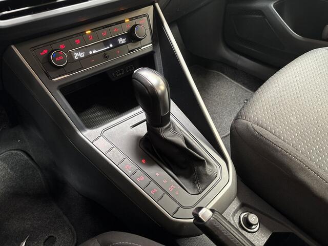Volkswagen POLO 1.0 TSI Sportline Automaat (VIRTUAL COCKPIT, APPLE CARPLAY, GROOT NAVI, CAMERA, CLIMATE, SPORTSTOELEN, ADAPTIVE CRUISE, TREKHAAK, NIEUWSTAAT)