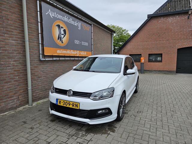 Volkswagen POLO 1.2 TSI Comfortline Business R