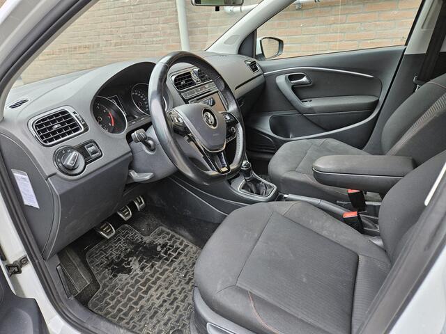 Volkswagen POLO 1.2 TSI Comfortline Business R