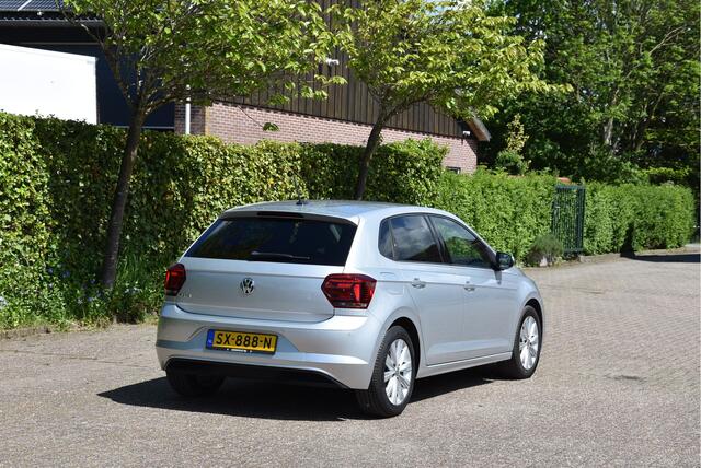 Volkswagen POLO 1.0 TSI Highline Topstaat! NAP virtueel cockpit LED ECC PDC Navi Carplay
