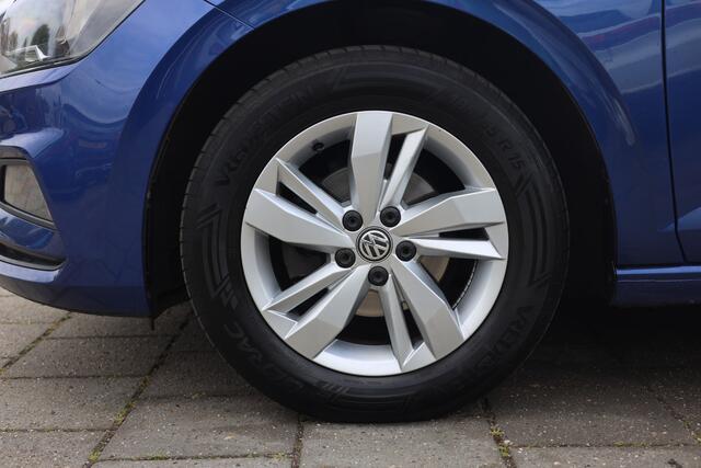 Volkswagen POLO 1.0 TSI COMFORTLINE BUSINESS I AUT I TREKHAAK I CARPLAY