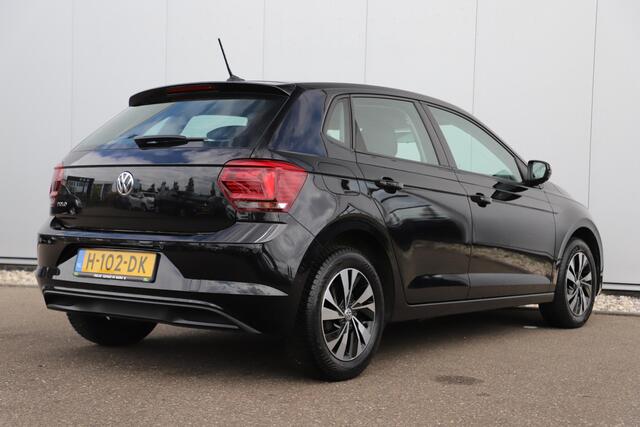 Volkswagen POLO 1.0 TSI Comfortline 95PK 15 inch Two Tone Velgen Navigatie Carplay Android Adaptive Cruise Parkeersensoren