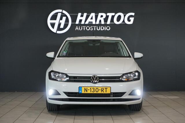 Volkswagen POLO 1.0 TSI Comfortline Automaat + STOELVERWARMING / TREKHAAK / APPLE CARPLAY