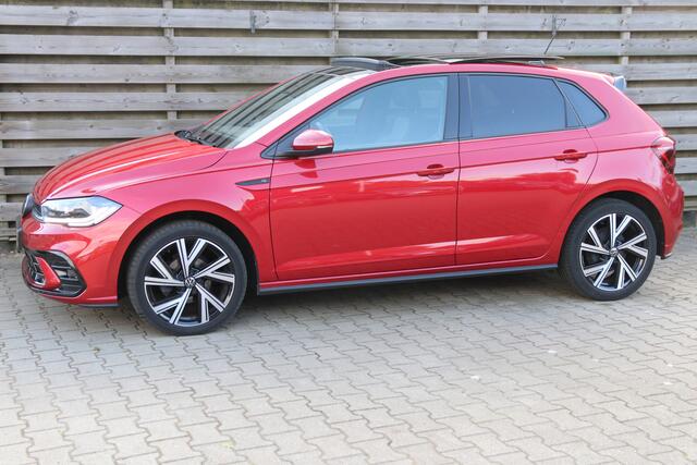Volkswagen POLO 1.0 TSI R-Line / Navi / Panoramadak / Climate / Apple carplay /