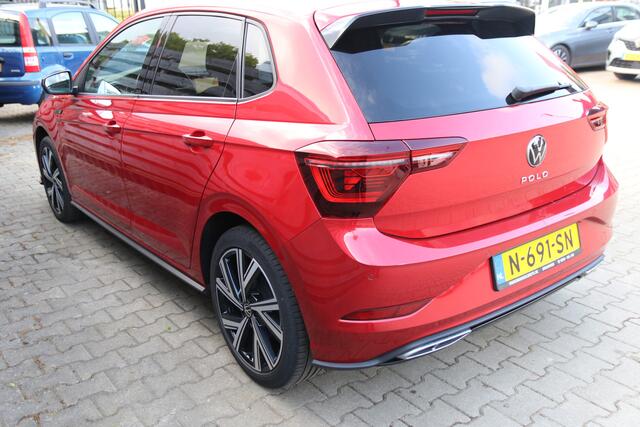 Volkswagen POLO 1.0 TSI R-Line / Navi / Panoramadak / Climate / Apple carplay /