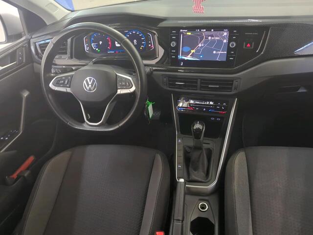 Volkswagen POLO 1.0 TSI Life Business NL-AUTO | NAVI | LED| STOELVERWARMING