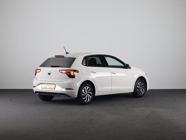Volkswagen POLO 1.0 TSI Life Edition | Camera | Navigatie | Spiegelpakket | Apple Carplay & Android Auto |