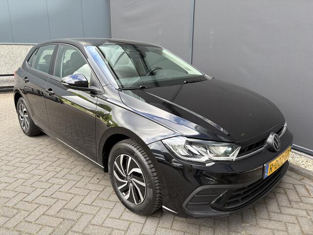 Volkswagen POLO 1.0 TSI Life Airco - Apple carplay - Navigatie - Cruise control - Bluetooth - Led verlichting - Licht metalen velgen 15 inch - Radio - Stuur multifunctioneel - Elektrische ramen - Start/stop systeem - Stuur leder