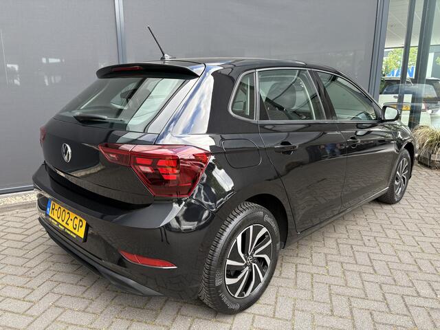 Volkswagen POLO 1.0 TSI Life Airco - Apple carplay - Navigatie - Cruise control - Bluetooth - Led verlichting - Licht metalen velgen 15 inch - Radio - Stuur multifunctioneel - Elektrische ramen - Start/stop systeem - Stuur leder