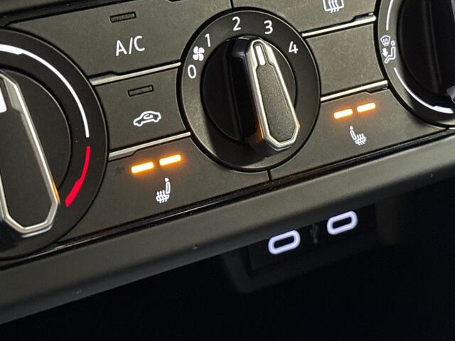 Volkswagen POLO 1.0 TSI Sportline Automaat (VIRTUAL COCKPIT, APPLE CARPLAY, GROOT NAVI, STOELVERWARMING, SPORTSTOELEN, KEYLESS, PARKEERSENSOREN, LM VELGEN, NIEUWSTAAT)
